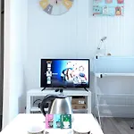 Simplicien *cosy* Plein Centre De *tv* Wifi *cafe* *