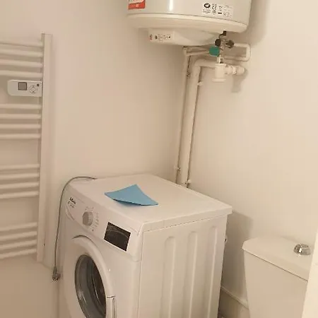 Lägenhet Simplicien *cosy* Plein Centre De *tv* Wifi *cafe*