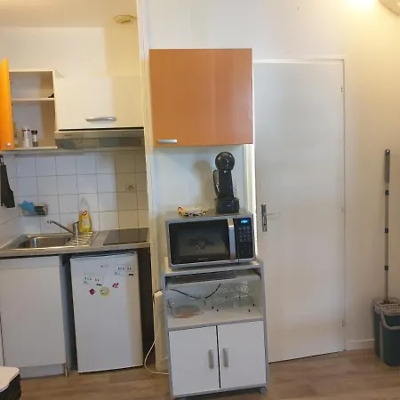 Lägenhet Simplicien *cosy* Plein Centre De *tv* Wifi *cafe* *