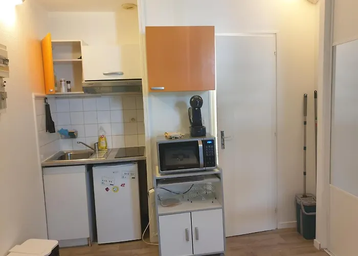 דירה Simplicien *cosy* Plein Centre De *tv* Wifi *cafe* *