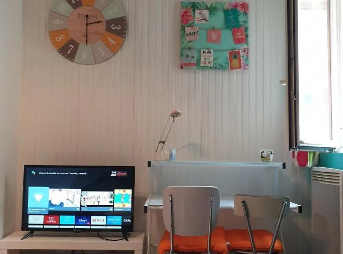 Simplicien *cosy* Plein Centre De *tv* Wifi *cafe* דירה פואטייה